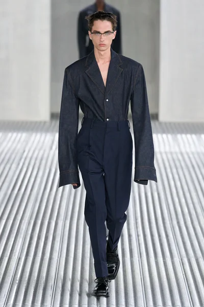 Look 36